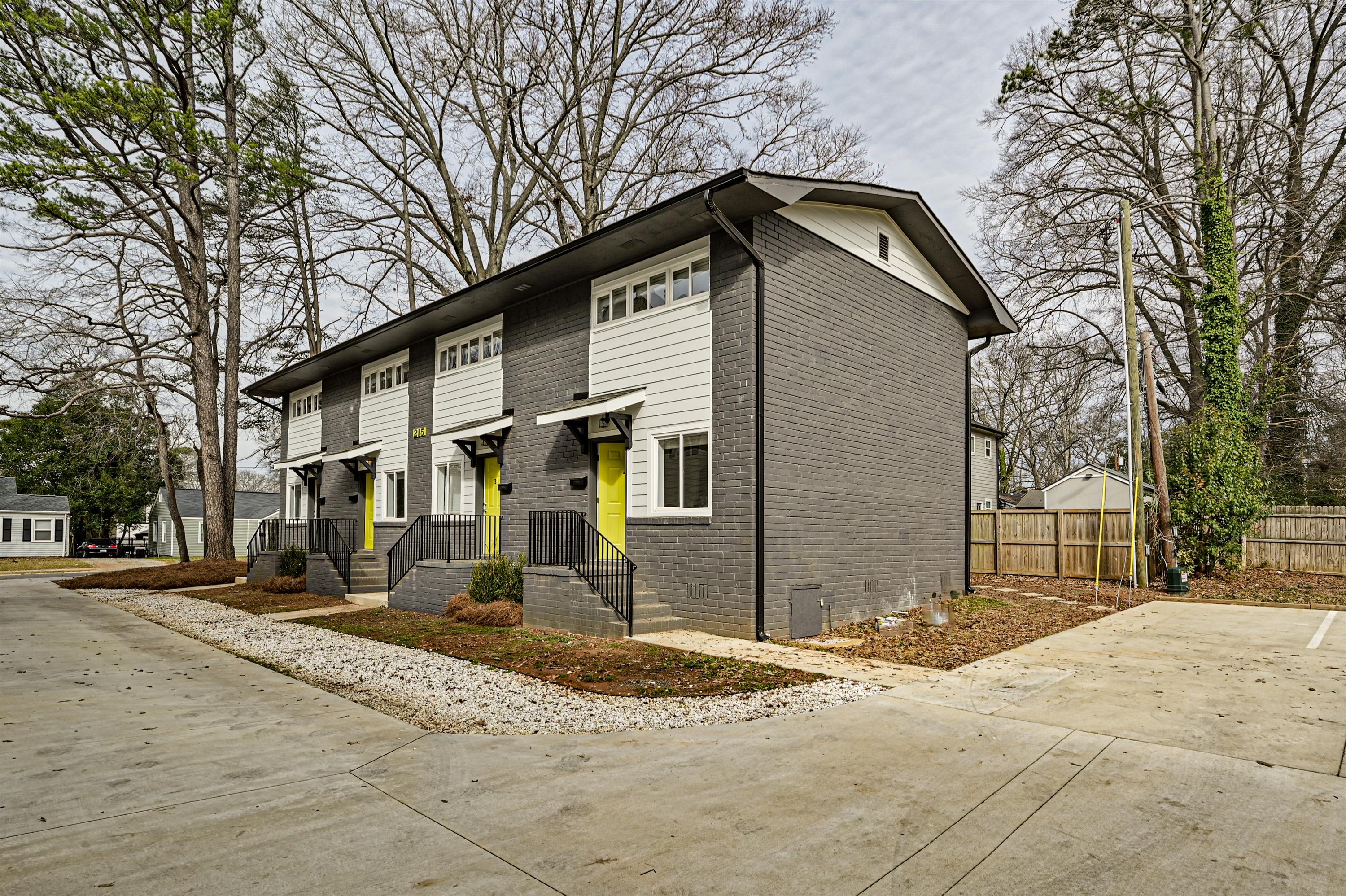 215 South Gardner Avenue